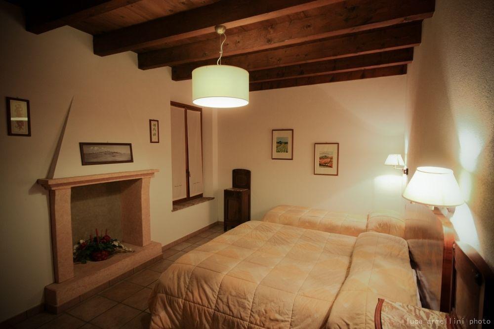 Agriturismo Cascina Boschi Apartamento Volta Mantovana Exterior foto